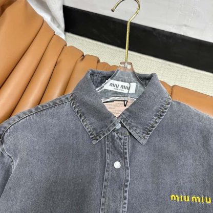 Replica Miu Miu Cropped chambray shirt 2025 #6032 - Image 3