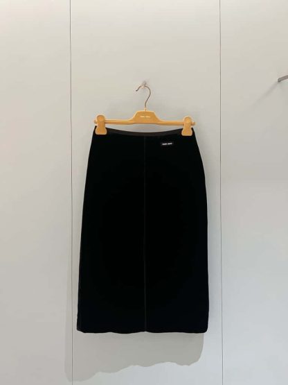 Replica Miu Miu Velvet skirt 2025 #6071 - Image 2