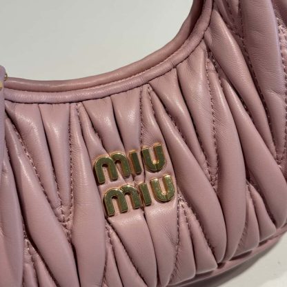 Replica Miu Miu Wander matelassé nappa leather hobo mini-bag Powder Pink #6063 - Image 5