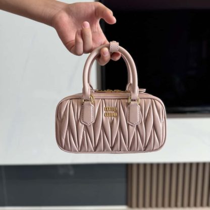 Replica Miu Miu Arcadie matelassé nappa leather mini-bag Powder Pink #6059 - Image 2